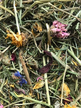 Load image into Gallery viewer, Natures First Country Blossom Bedding 10L